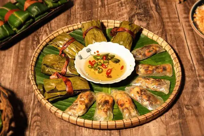 Vietnamese tapioca dumplings (50ps)